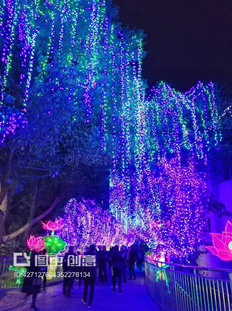 自貢元宵節(jié)與傳統(tǒng)燈籠收藏品批發(fā)的輝煌篇章